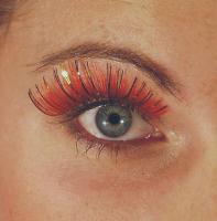 Eyelashes_red.jpg
